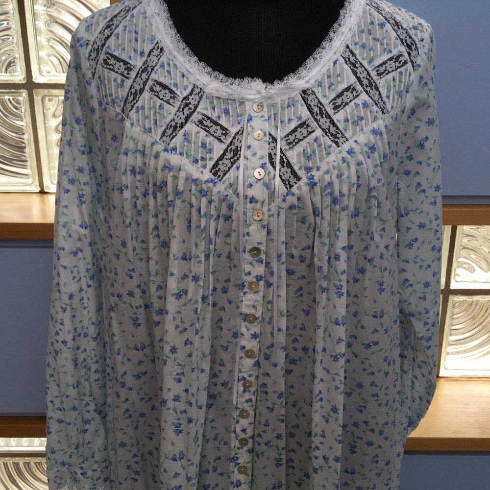 Eileen West Button Front Full Length Gown/Robe with Bluebell Print Size S - Picture 2 of 15